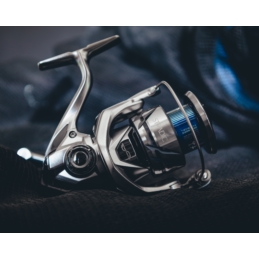 Kołowrotek Shimano Stradic FM 4000