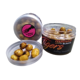 Massive Baits Orzech Salty Sweet Strawberry Bergam